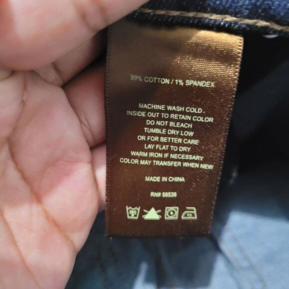 KUT from the Kloth Catherine boyfriend jeans - Picture 9 of 9